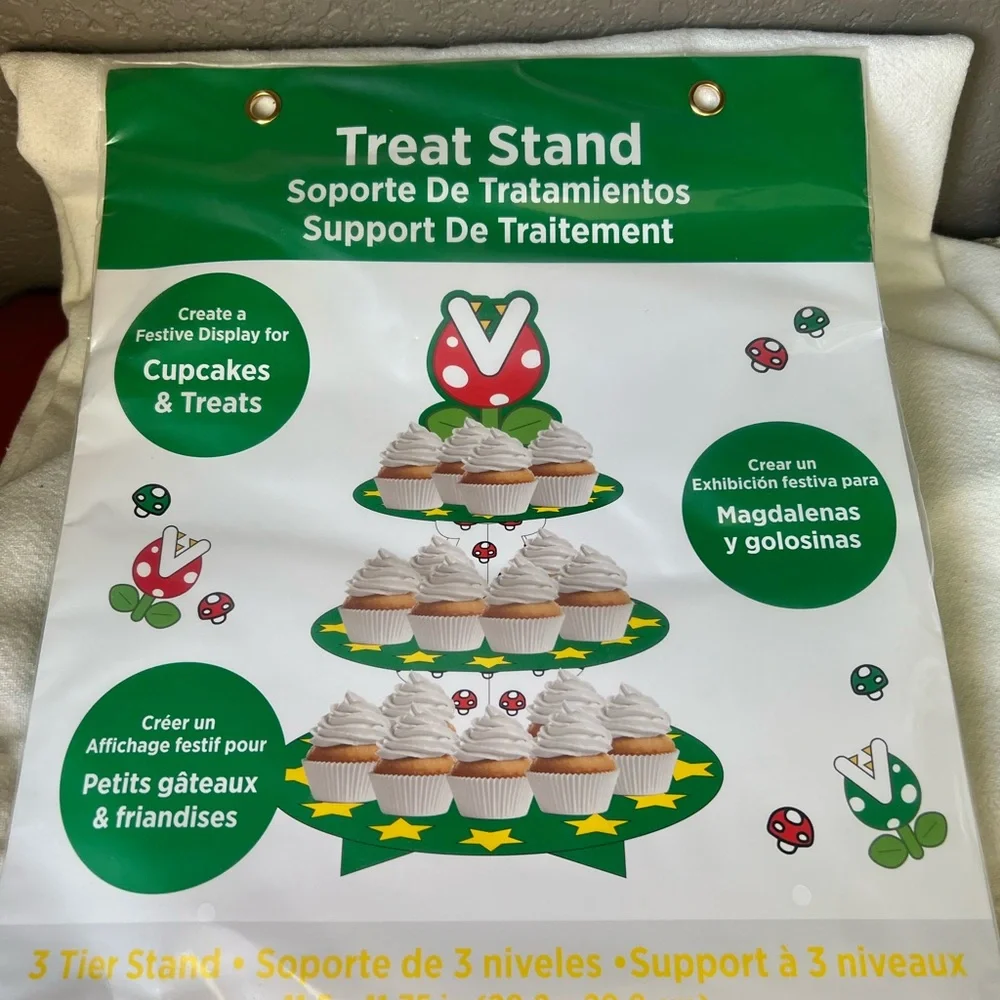 Star and mushroom cupcake treats stand Mario brothers Holds up to 18 cupcakes